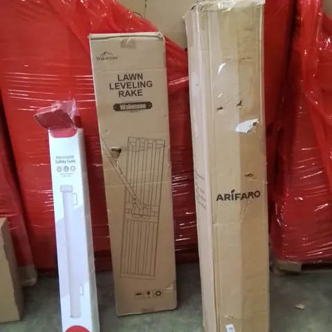 PALLET OF ASSORTED HOUSEHOLD GOODS AND PRODUCTS TO INCLUDE;RETRACTABLE SAFETY GATE,RAKE,WIRE GARDEN FENCE
