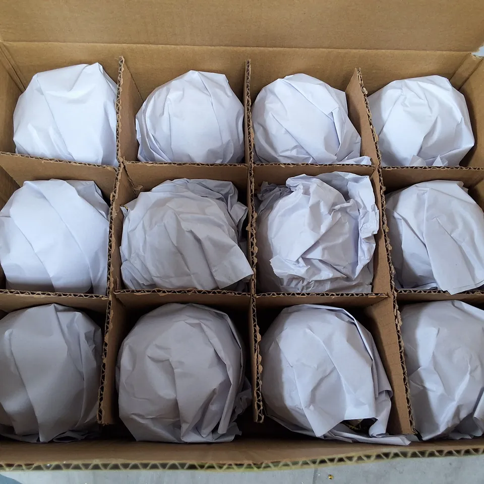 SET OF 12 GISELA GRAHAM DECORATIVE BAUBLES IN GOLD