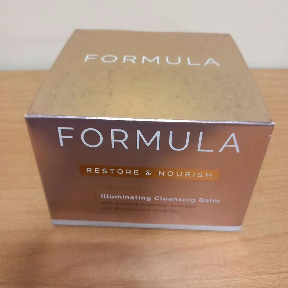 BOXED FORMULA RESTORE AND NOURISH ADVANCED ILLUMINATING CLEANSING BALM 150G