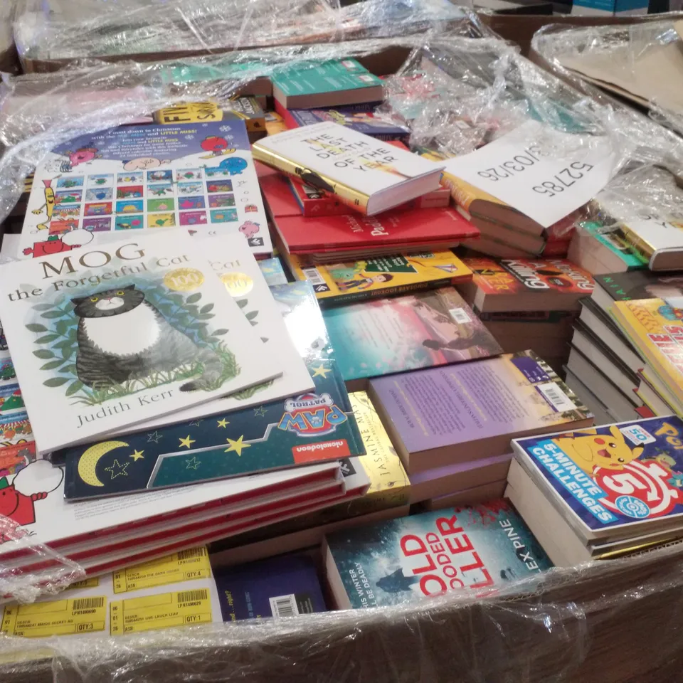 PALLET CONTAINING ASSORTED BOOKS INCLUDING MOG THE FORGETFUL CAT, THE LAST DEATH OF THE YEAR, BOBLAND, END GAME & BLOOD OF HERCULES
