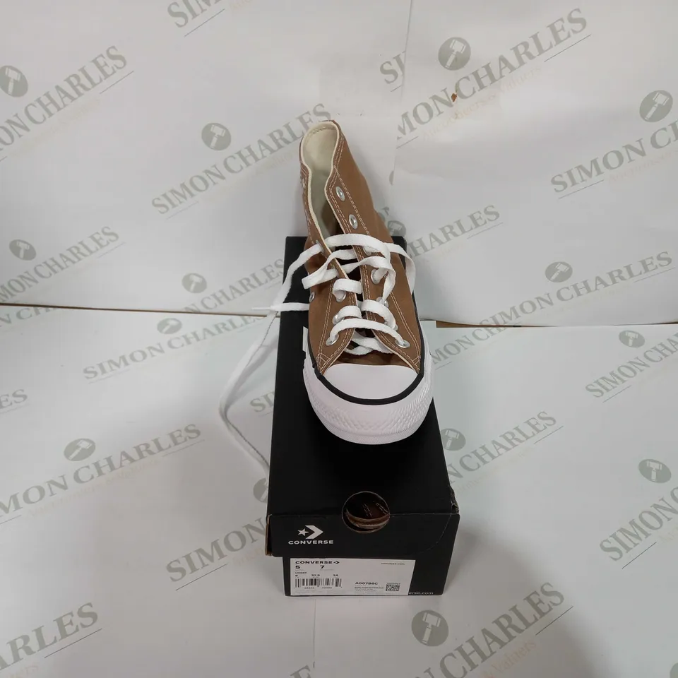 CONVERSE SAND DUNE/WHITE/BLACKV- UK 5