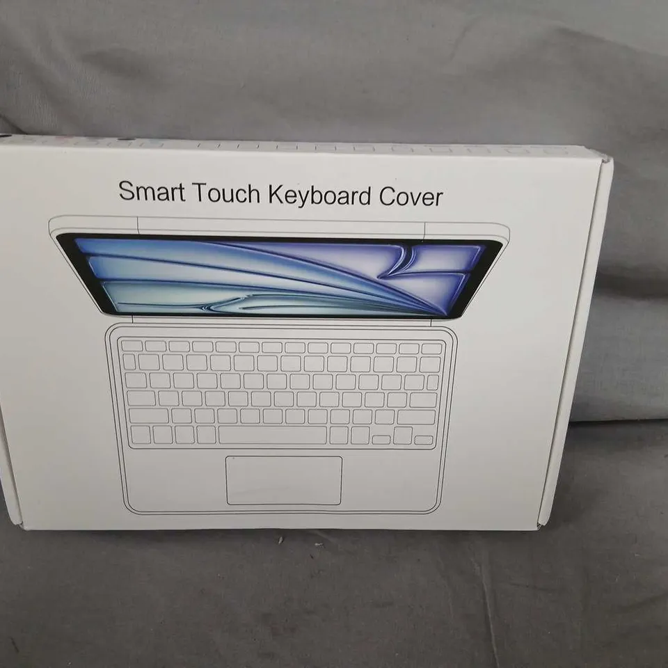 SMART TOUCH KEYBOARD COVER – TABLET ACCESSORY (BOXED)