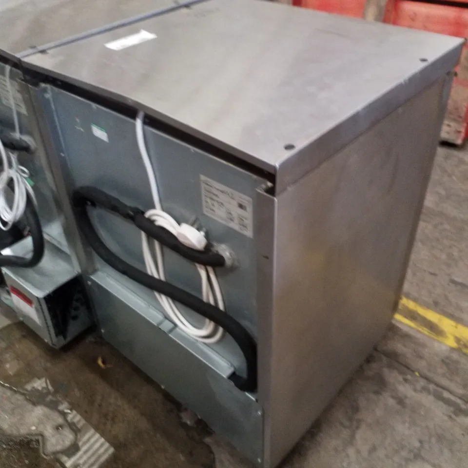 WILLIAMS HA135-SA SINGLE DOOR 135LTR UNDERCOUNTER REFRIGERATOR