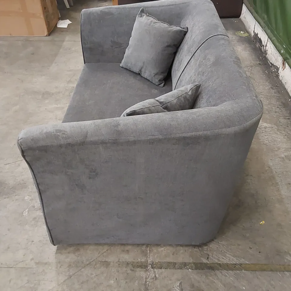 DESIGNER SMALL 2 SEATER FABRIC UPHOLSTERED SOFA