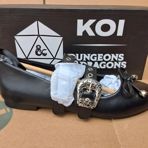 BRAND NEW BOXED KOI D&D SONGS OF REST BARDS FLATS IN BLACK - UK 3