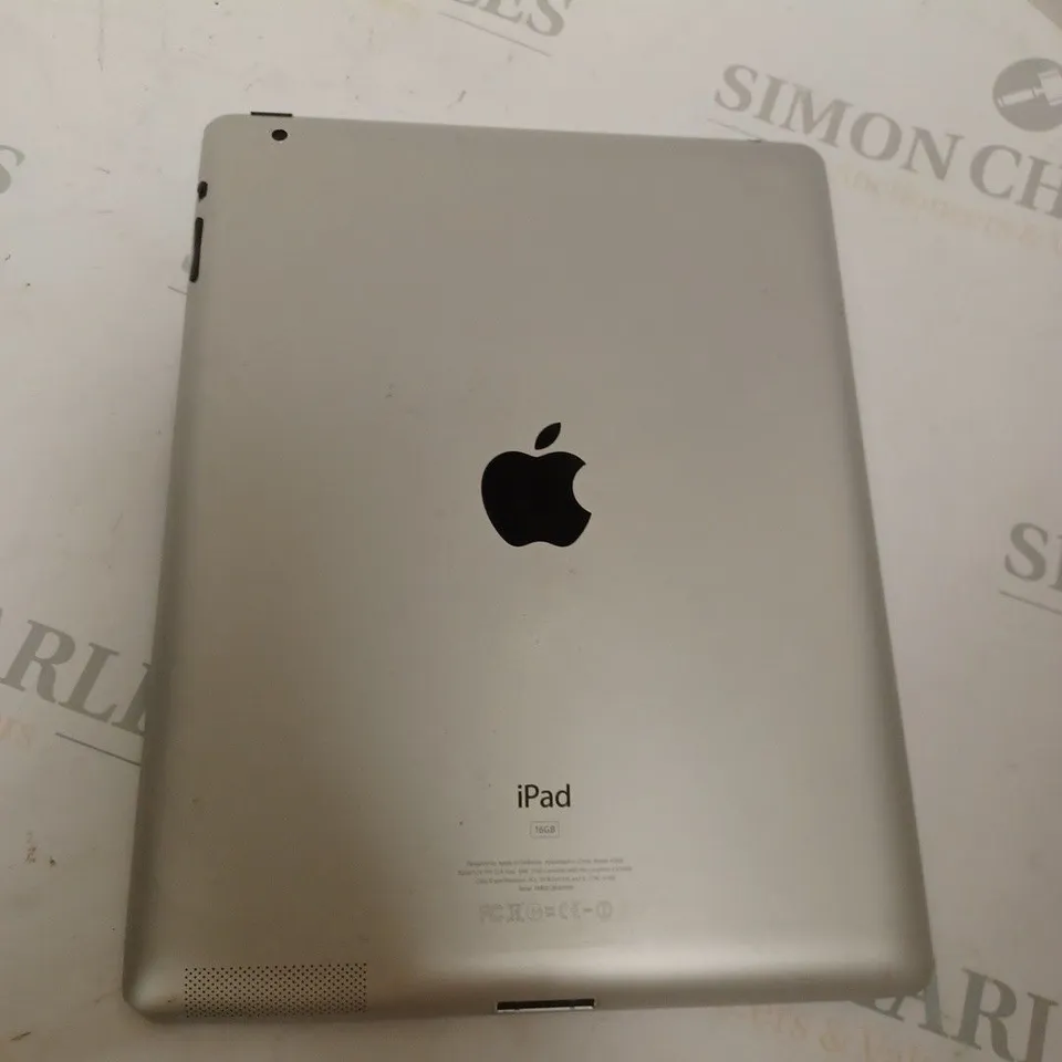 UNBOXED APPLE IPAD 16GB MODEL A1395 SILVER/BLACK