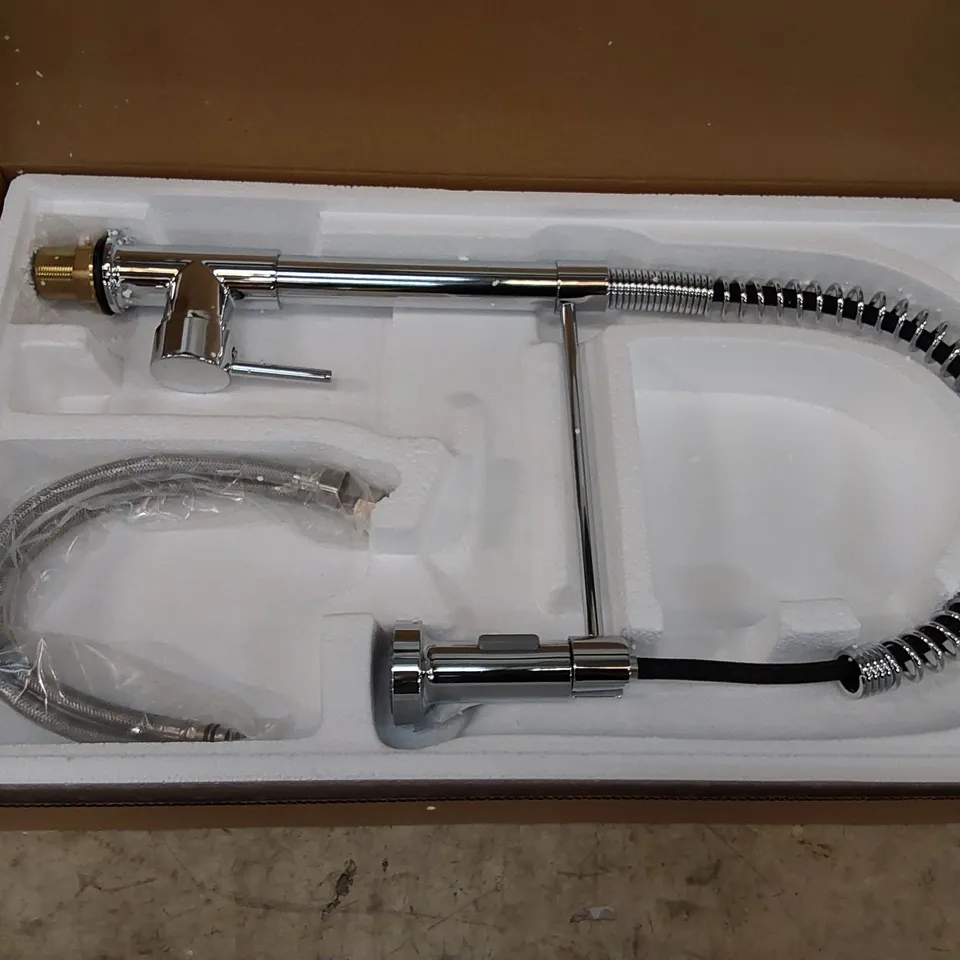 BOXED DEWEY SINGLE LEVER MONOBLOC TAP (1 BOX)