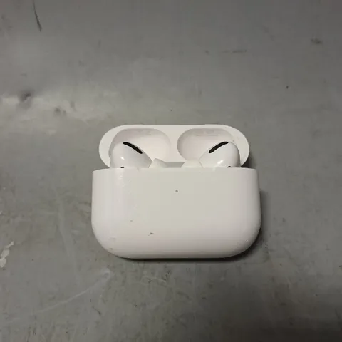 APPLE AIRPOD CHARGING CASE - A2190