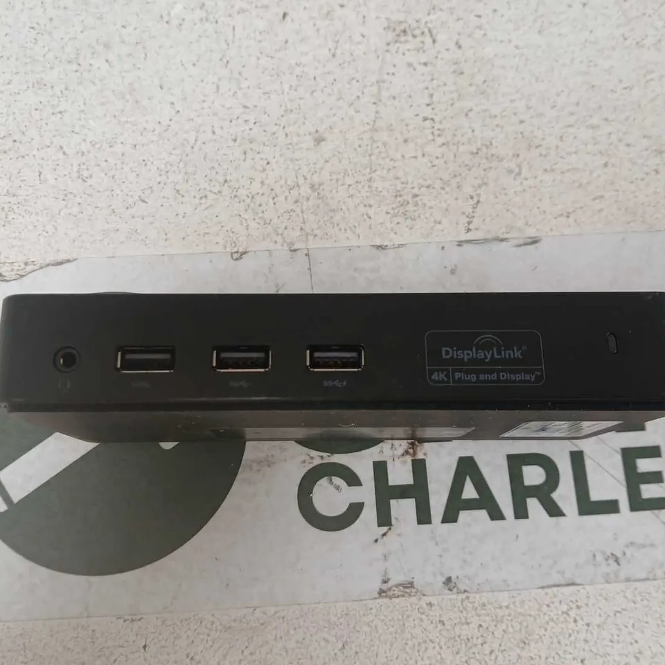 DELL DISPLAYLINK DOCKING STATION – 4K PLUG AND DISPLAY 
