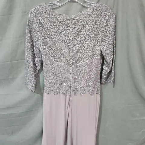 Couture Club Lavender Lace Evening Dress – UK Size 10