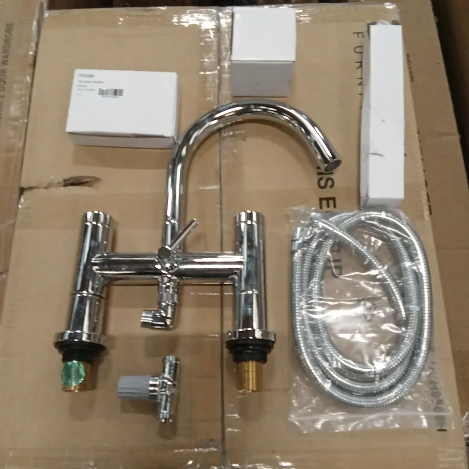 BOXED TEC DECK BATH SHOWER MIXER BATH FILLER WITH DIVERTER (1 BOX)