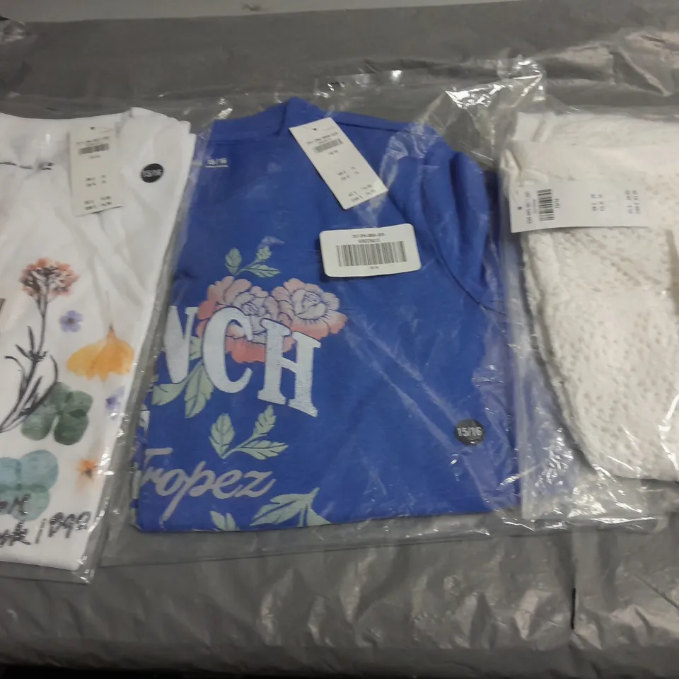 LOT OF 3 BAGGED ABERCROMBIE & FITCH TEENS CLOTHING ITEMS - ALL 15/16