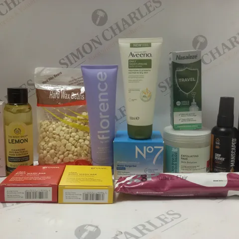 BOX OF APPROX 12 ASSORTED BEAUTY PRODUCTS TO INCLUDE THE BODY SHOP LEMON HAND SANITISER, NO7 WATER SURGE GEL, MANSCAPED BALL TONER, ETC