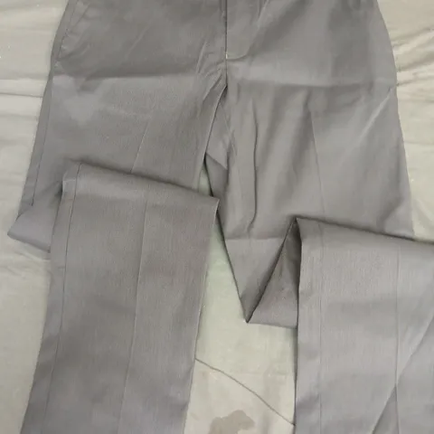 CHARLES TYRWHITT CHARCOAL GREY SLIM FIT SMART TEXTURE TROUSERS - 32W 32L