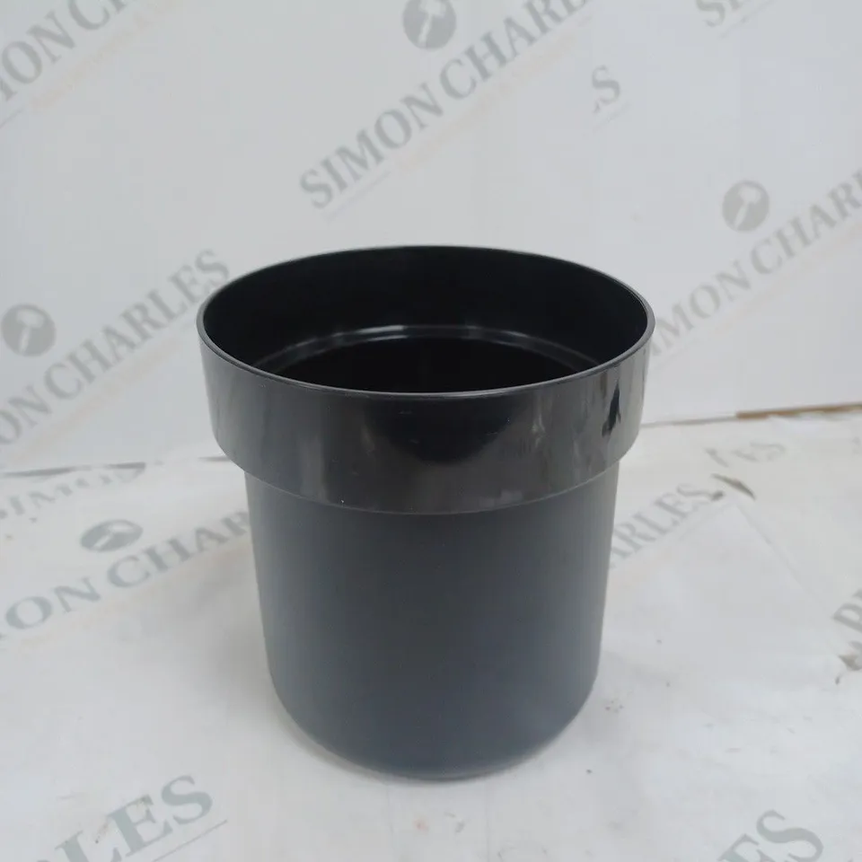 BOXED FLIPO PLANT SAFE 