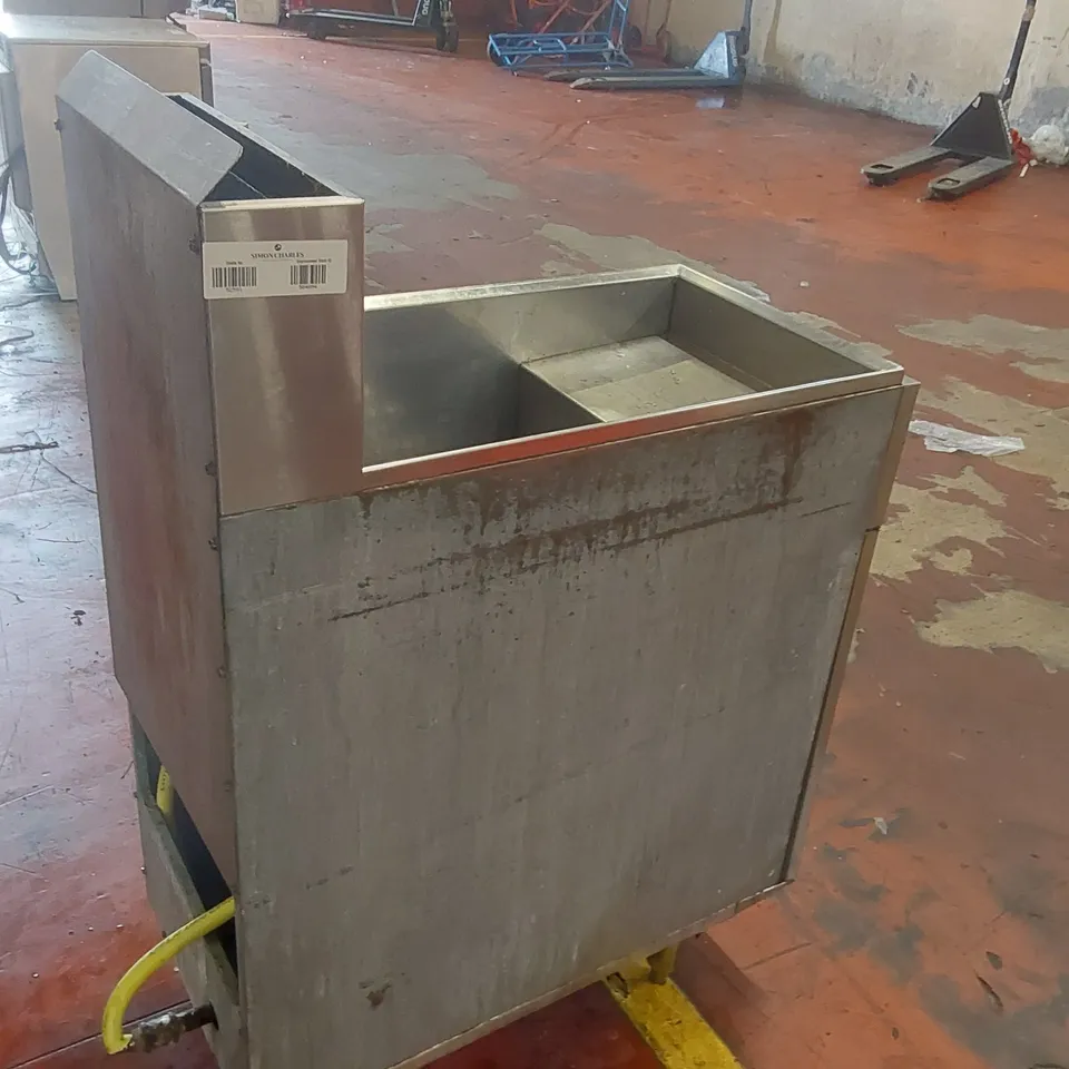 AMERICAN RANGE GAS FRYER SINGLE TANK NAT GAS