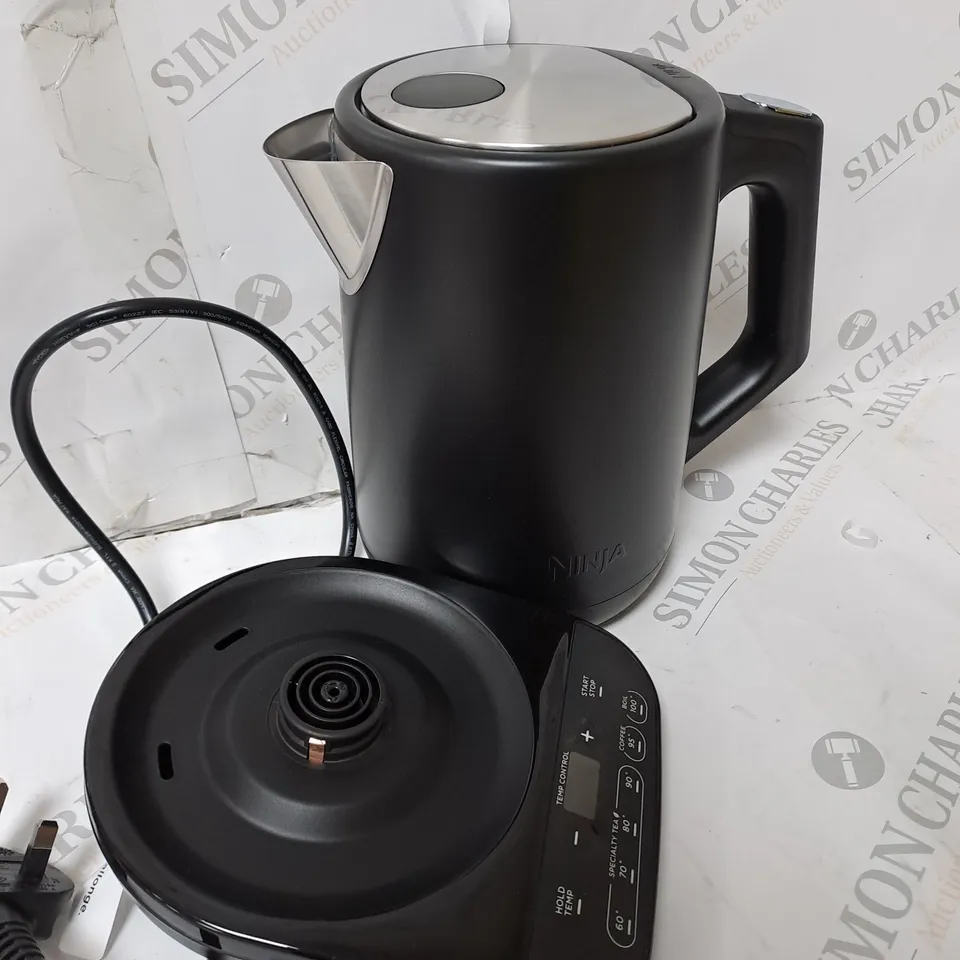 NINJA PERFECT TEMPERATURE KETTLE KT200UK