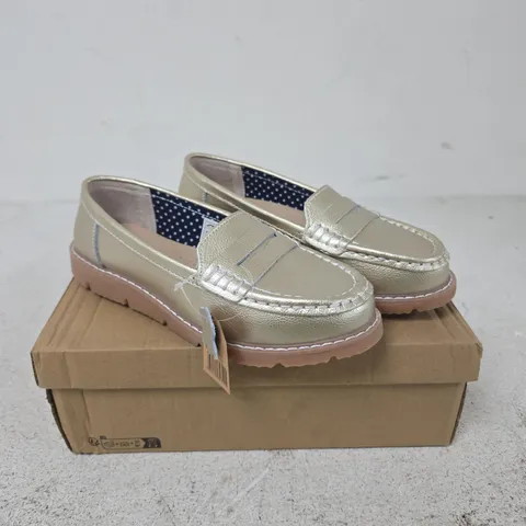 JO & JOE SHORE GOLD KIDS' LOAFERS – UK 4