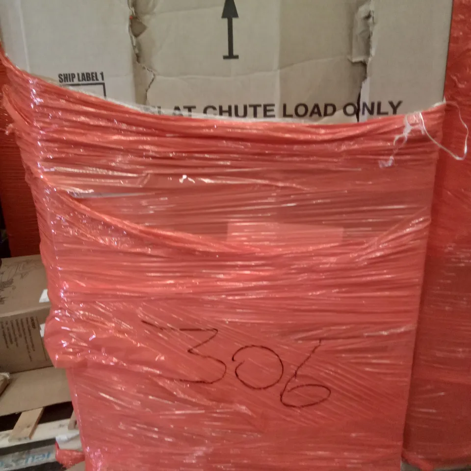 PALLET OF ASSORTED ITEMS INCLUDING NAVARIS GLITTER TOILET SEAT, TAIYUHOMES DAY AND NIGHT ROLLER BLIND, RAIN SHOWER SYSTEM, ELEMUSE MATTRESS TOPPER, VARY PAPER PEEL & STICK