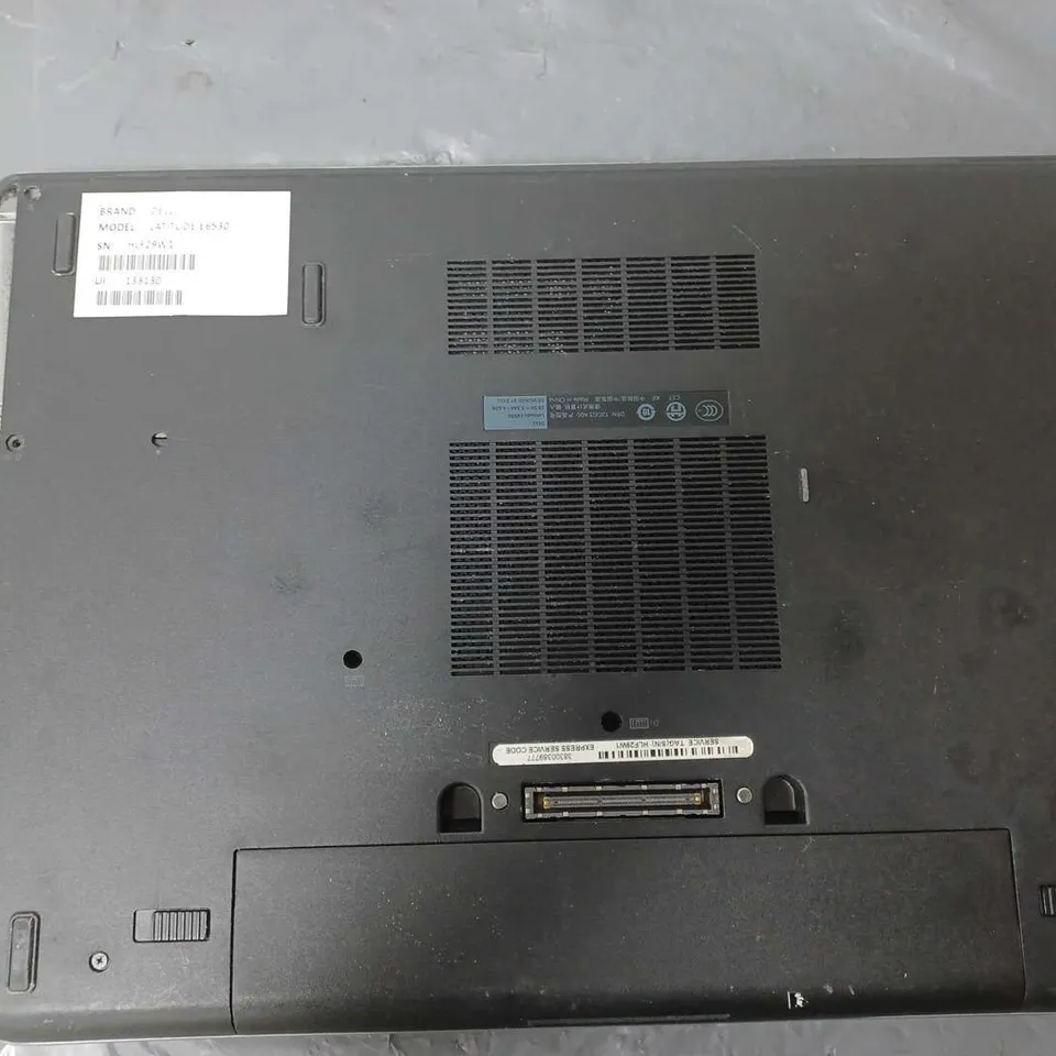 DELL LATITUDE E6530	15 INCH	I5-3210M 2.50GHZ