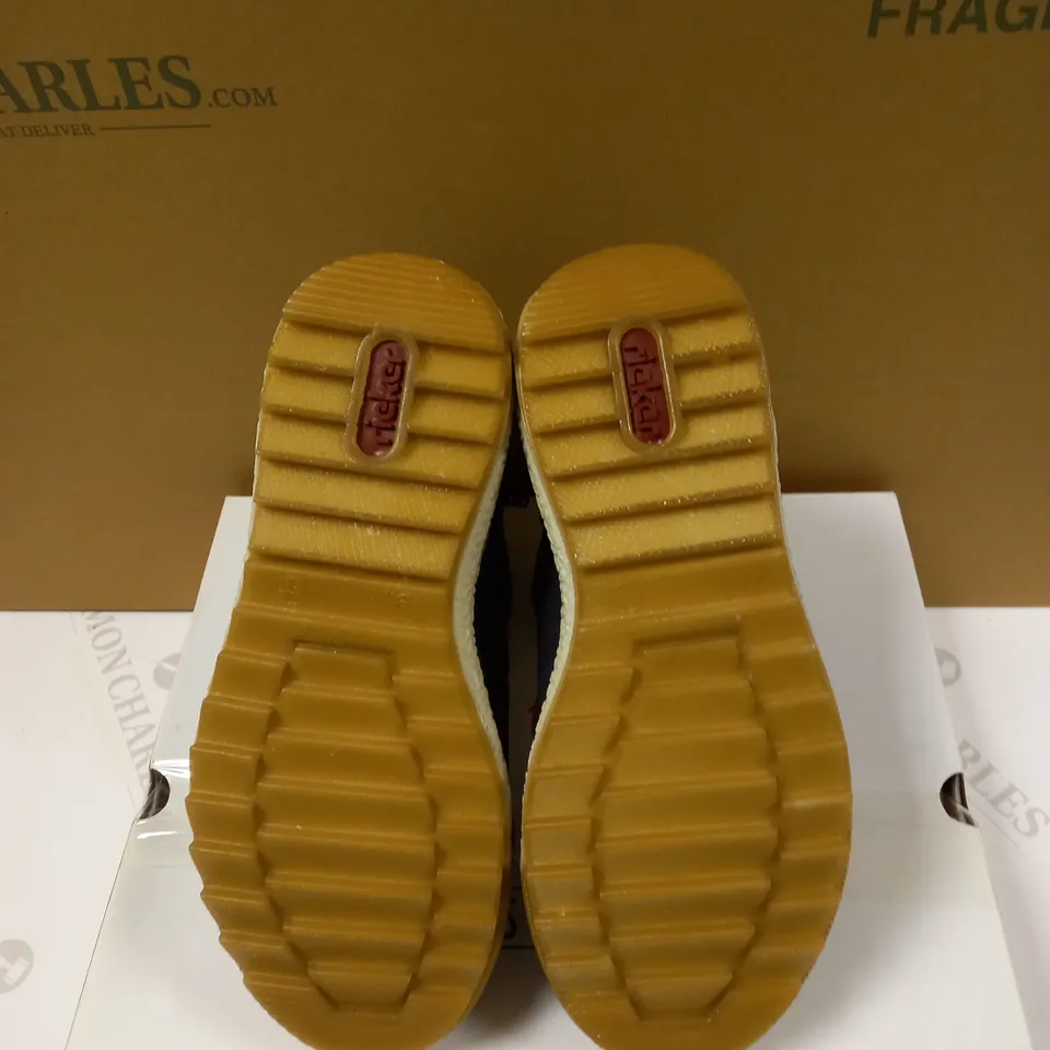 RIEKER LACE BOOT - NAVY - UK 6