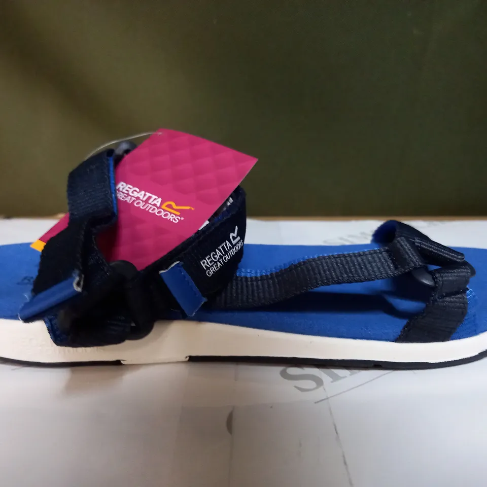 REGATTA LADY SANTA SOL SANDALS SIZE 7