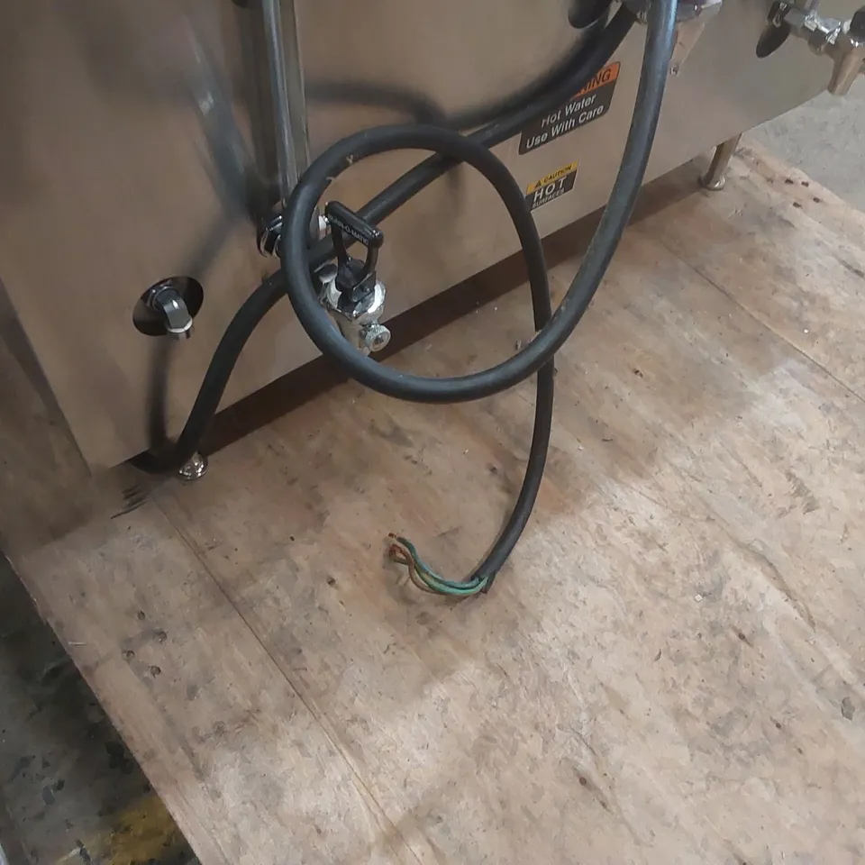 BUNN U3A COMMERCIAL TWIN COFFEE BREWER