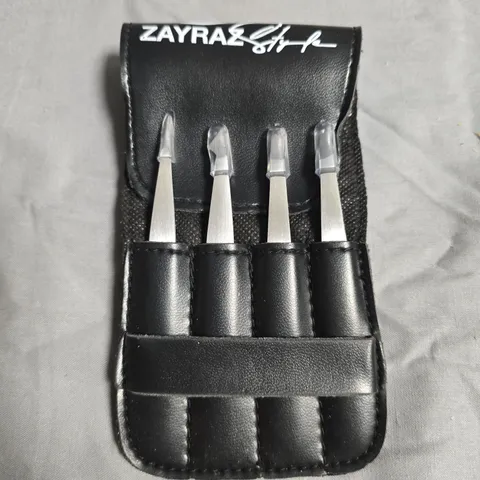 APPROXIMATELY 24 ZAYRAZ STYLE SET OF FOUR TWEEZERS WITH LEATHER CASE – EYEBROW TWEEZERS