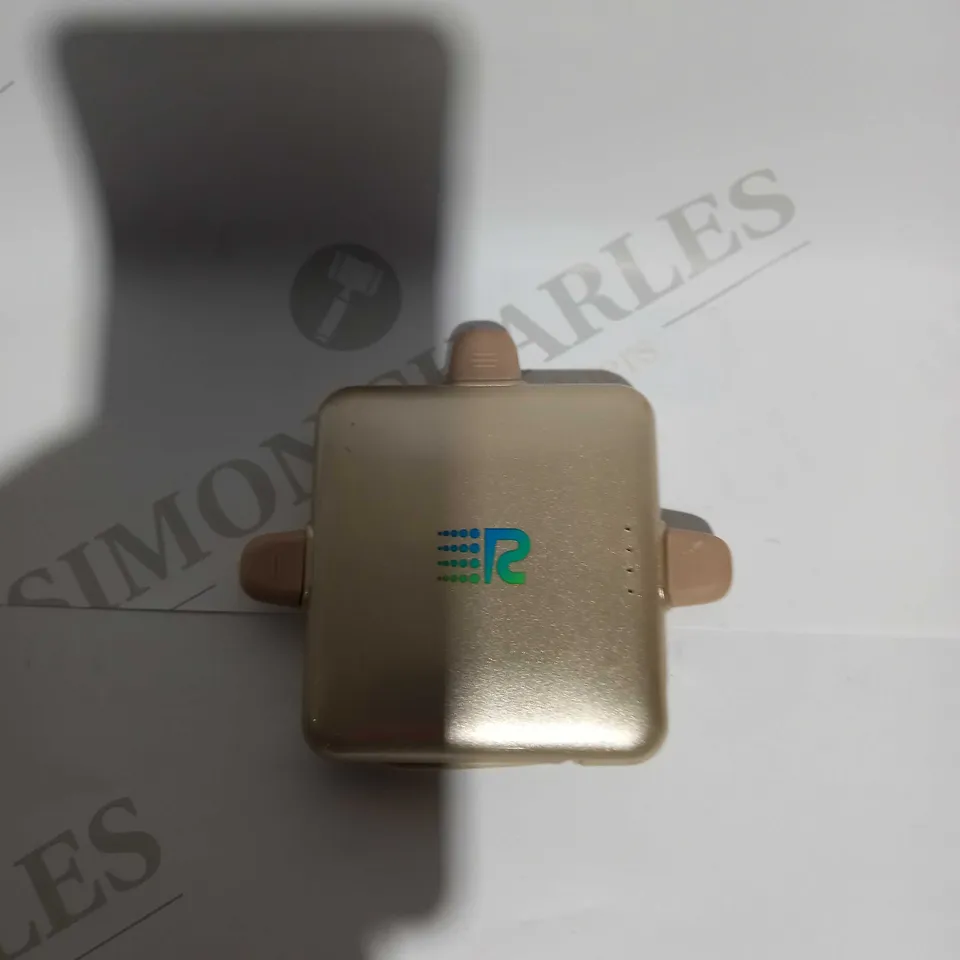 OUTLET RUSH CHARGE TRIDENT 4000MAH PORTABLE CHARGER FOR APPLE & ANDROID