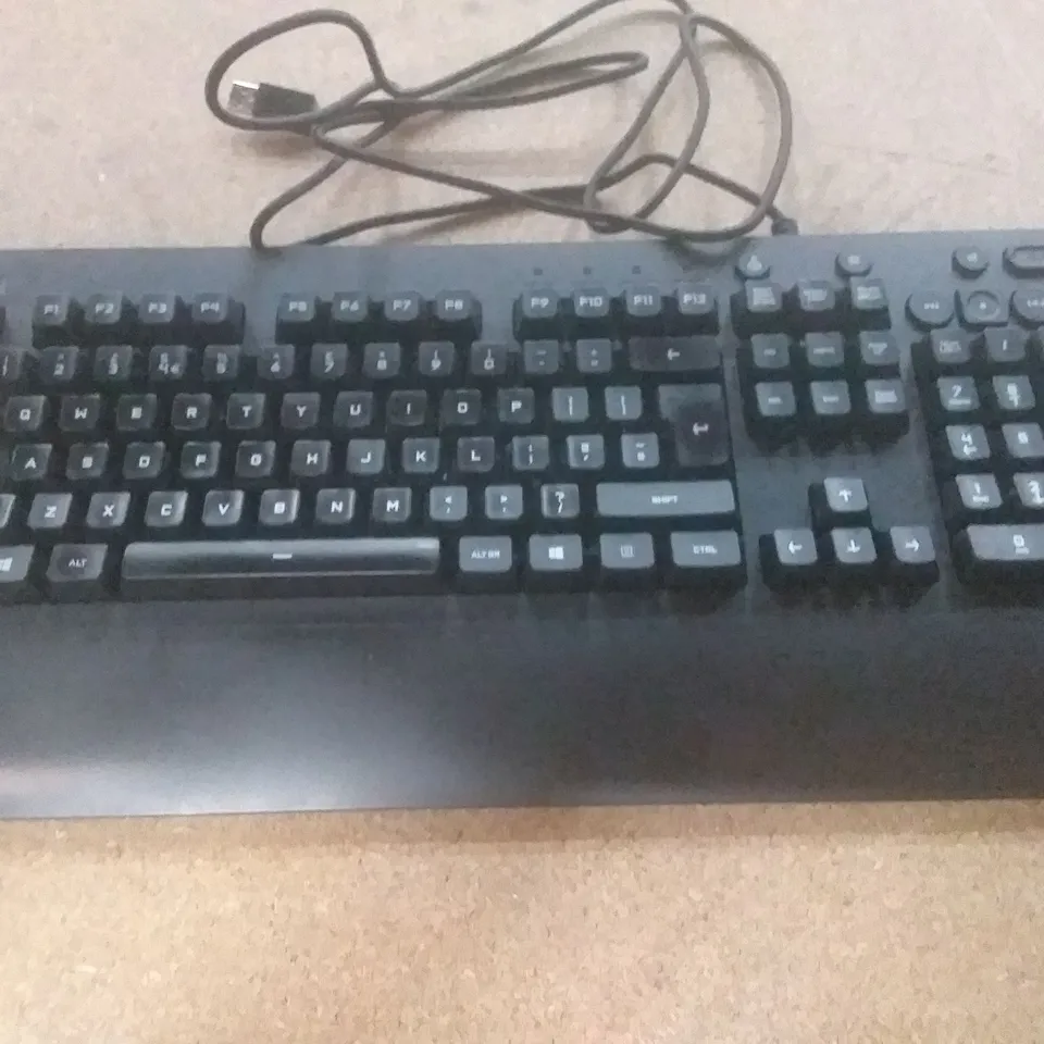 LOGITECH G213 PRODIGY KEYBOARD