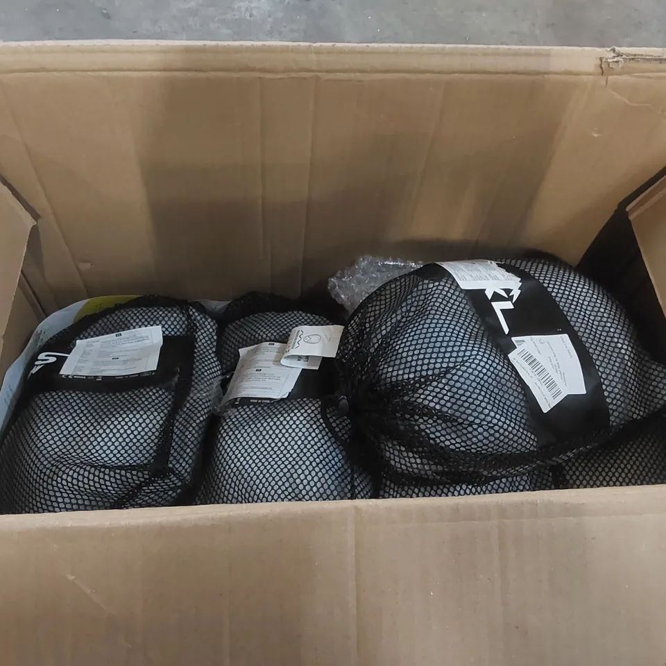 BOX CONTAINING A LARGE QUANTITY OF SNORKELING MASKS 