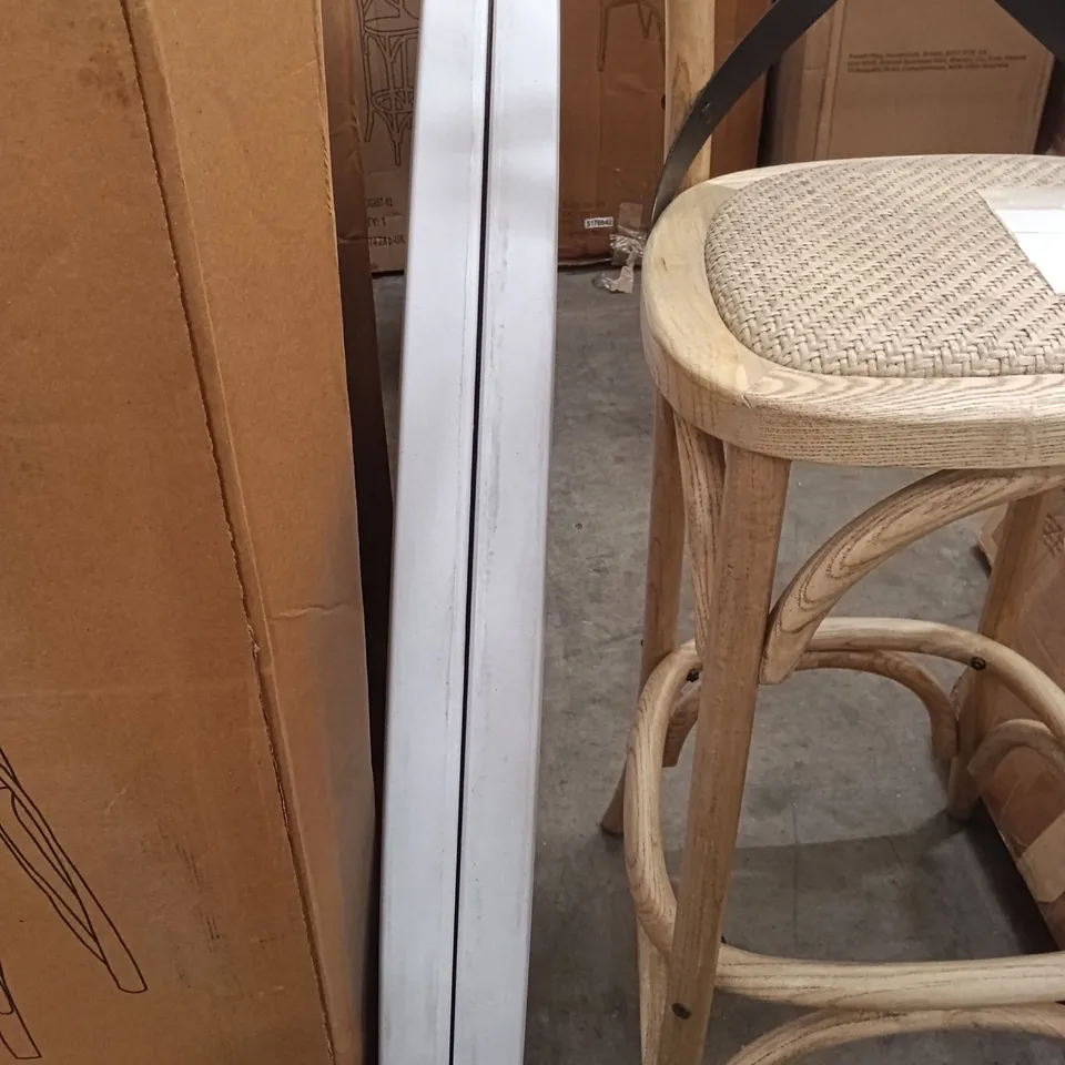 FOLDABLE WHITE TABLE APPROXIMATELY 6FT