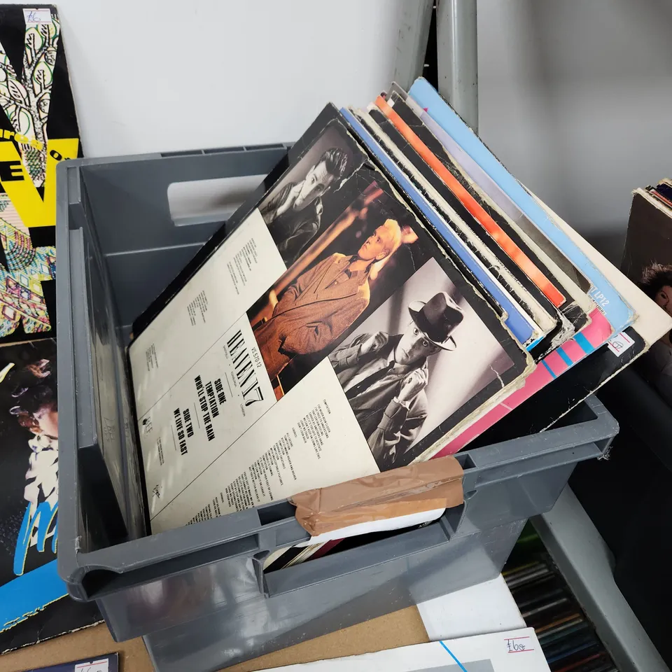 A COLLECTION OF VINYL RECORD LPs ETC