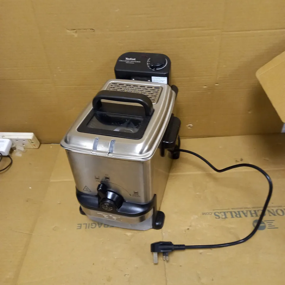 TEFAL OLEOCLEAN COMPACT DEEP FAT FRYER