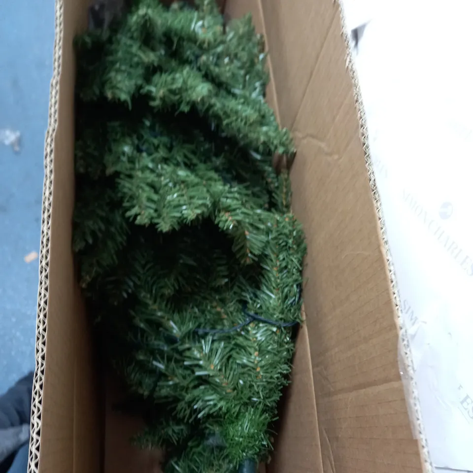 6FT PRE LIT FLOCKED PENCIL BLACK CHRISTMAS TREE RRP £79.99
