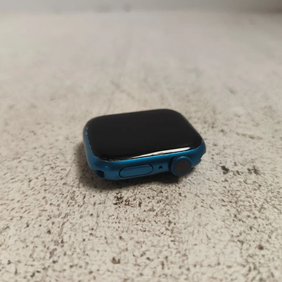 APPLE WATCH SERIES 7