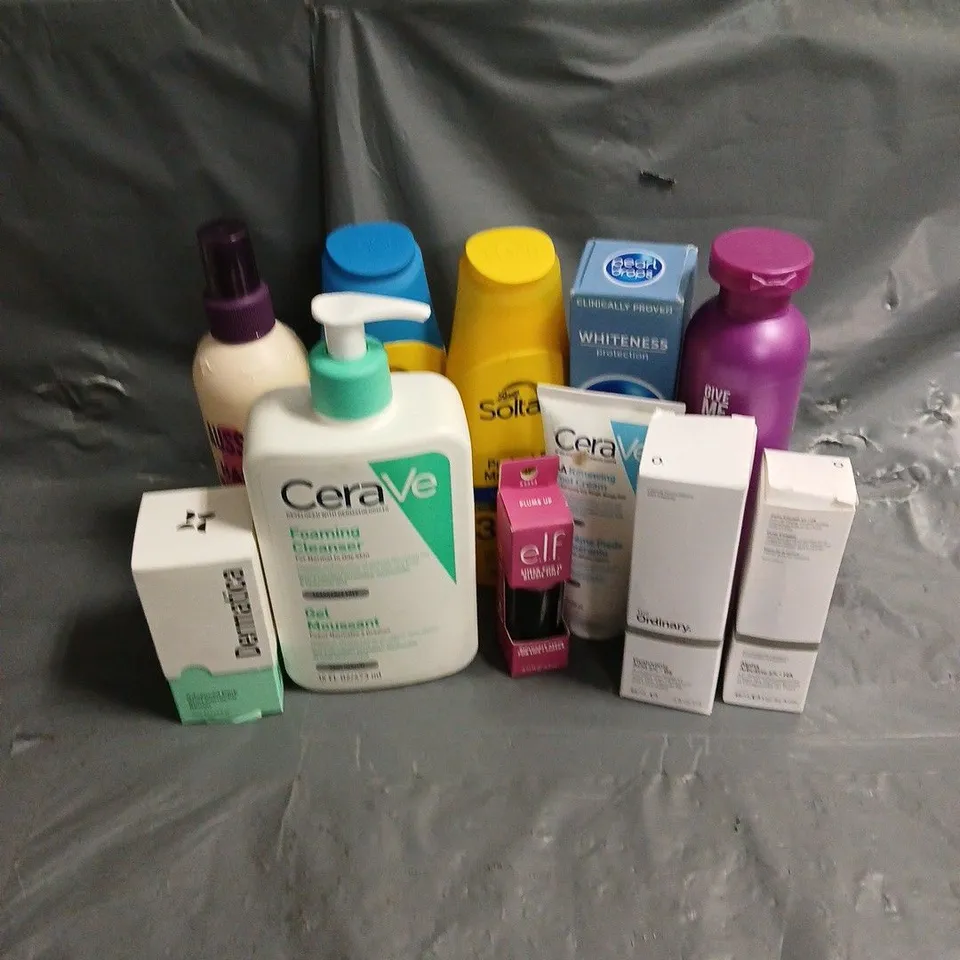 APPROXIMATELY 20 ASSORTED HEALTH & BEAUTY PRODUCTS TO INCLUDE CERAVE FOAMING CLEANSER, ELF SHEER BLUSH TINT, DERMATICA DARK SPOT SERUM, ETC