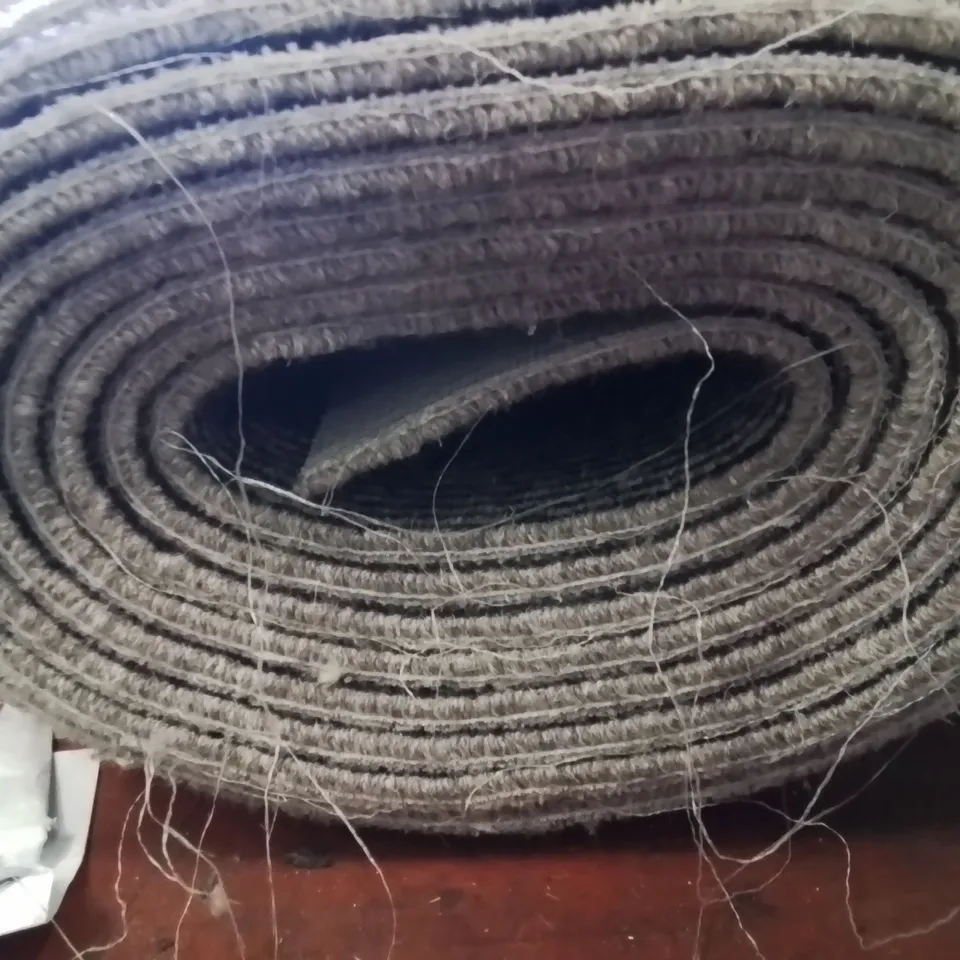 ROLL OF QUALITY LAKELAND HRD SCAFELL STR CARPET// APPROX SIZE: 4 X6.51M
