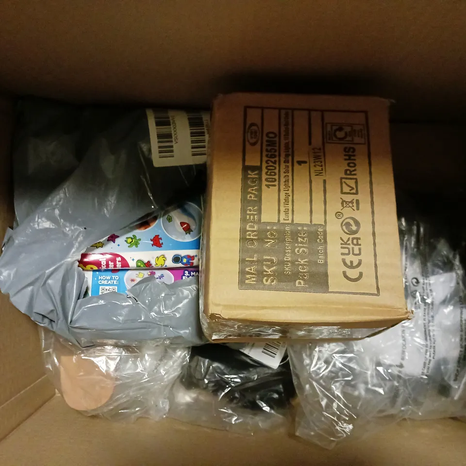 BOX OF APPROXIMATELY 5 ASSORTED ITEMS TO INCLUDE - WATER ART , NEW LOOK COMFORT OPEN TOE HEELS , TUXEDO JACKET SIZE 48 ETC