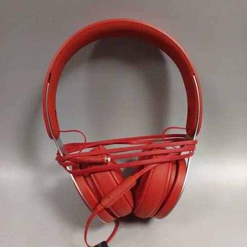 BOXED BEATS EP WIRED HEADPHONES IN RED