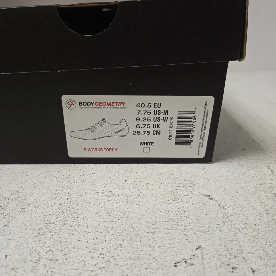 SPECIALIZED S-WORKS TORCH CYCLING SHOES – WHITE, UK 6.75 (EU 40.5)