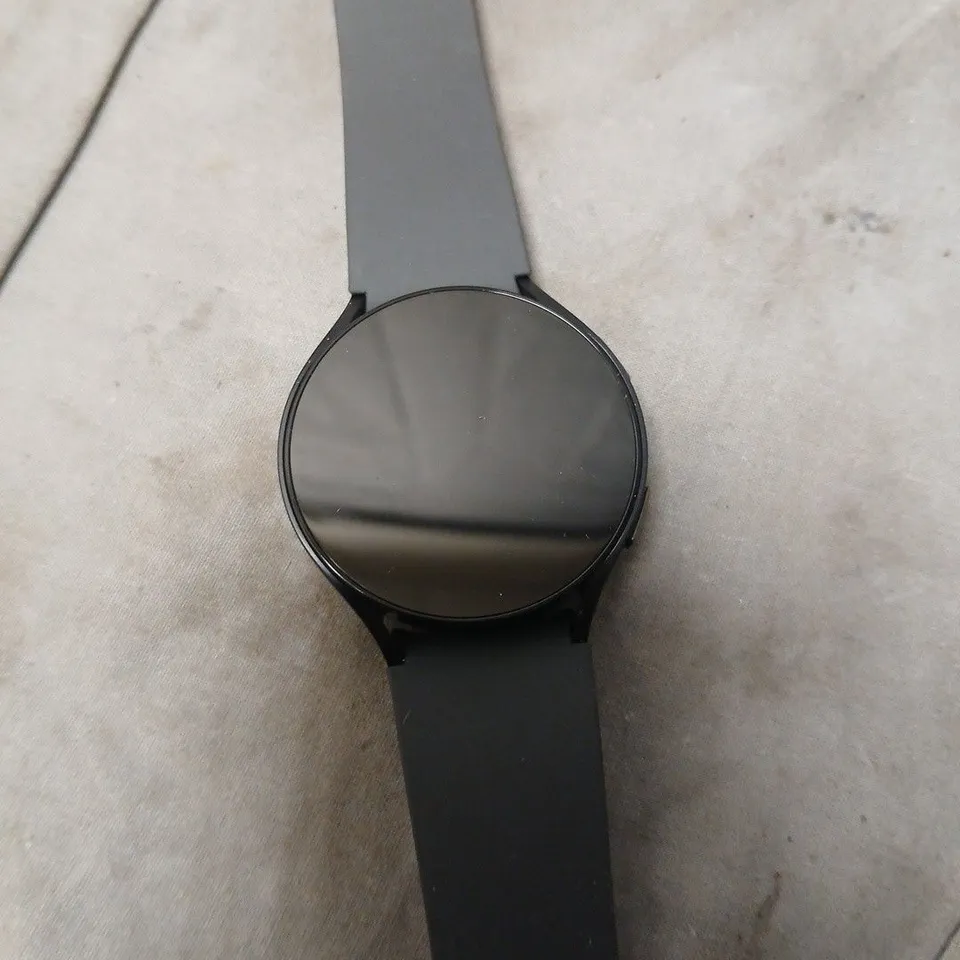 SAMSUNG GALAXY WATCH 6 LTE (44MM)