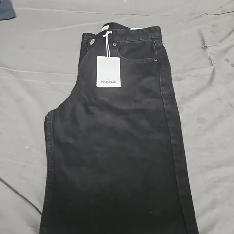 PULL AND BEAR CASUAL DENIM JEANS - SIZE 12