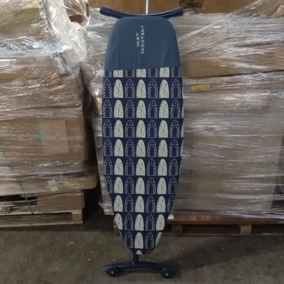 IRONING BOARD