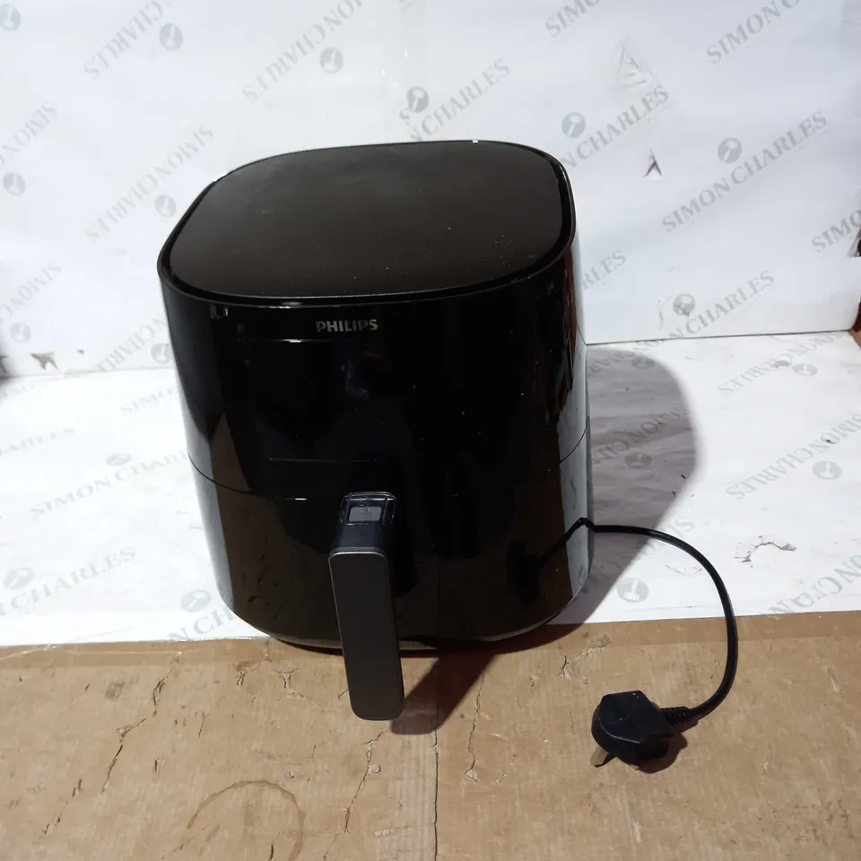 PHILIPS AIRFRYER ESSENTIAL XL LOW FAT FRYER