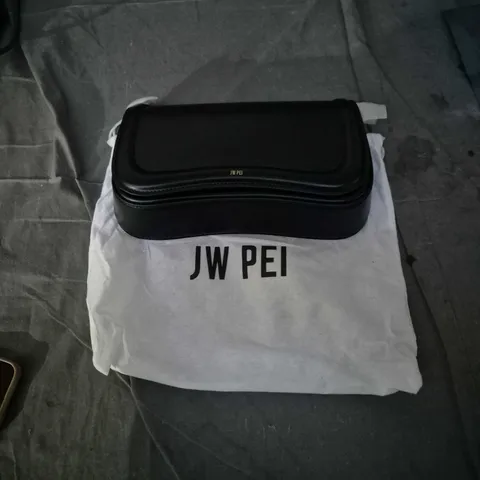 JW PEI GLASSES CASE – BLACK VEGAN LEATHER, WITH DUST BAG