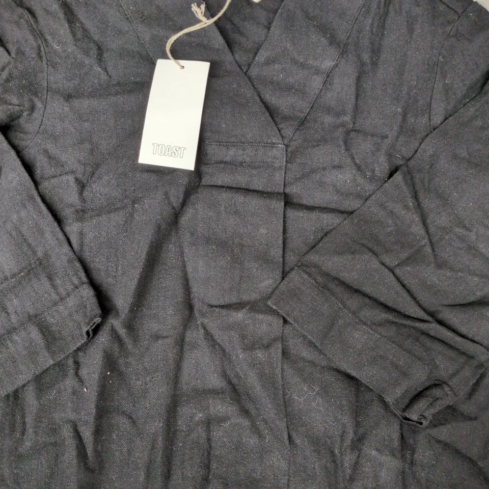 TOAST BRUSHED COTTON LINEN HERRINGBONE TOP IN BLACK SIZE SMALL