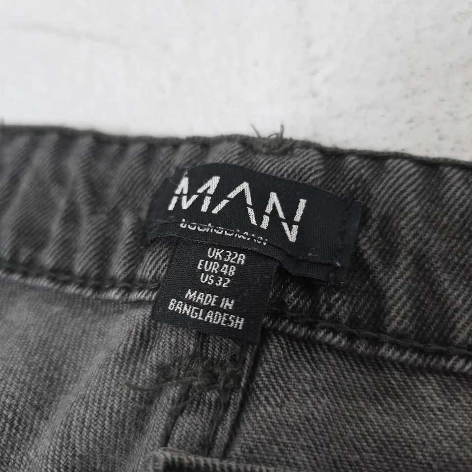 MAN JEANS, UK 32R (EU 48, US 32) DENIM