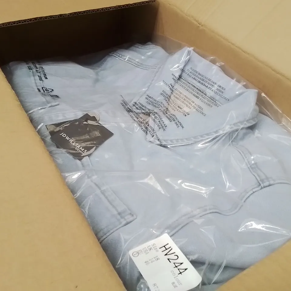 BOXED BRAND NEW APPROXIMATELY 7 JD WILLIAMS BELTED DENIM JUMPSUIT BLUE SIZE 18
