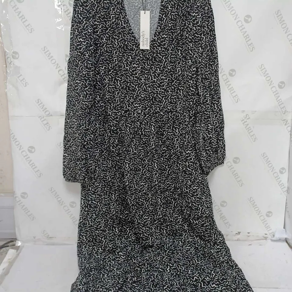 NOBODYS CHILD SAFFY SQUIGGLE BLACK IZZY MIDI DRESS - SIZE 12